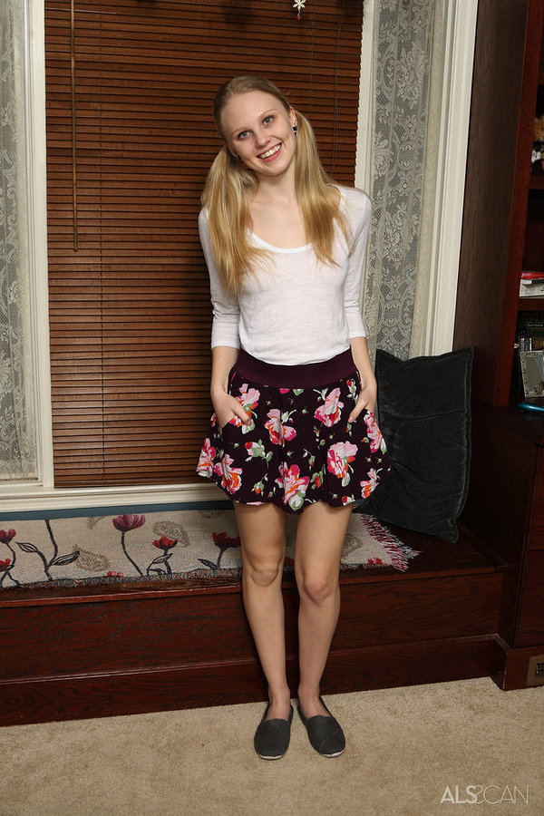 Любимчик, 21 год, 5 размер груди